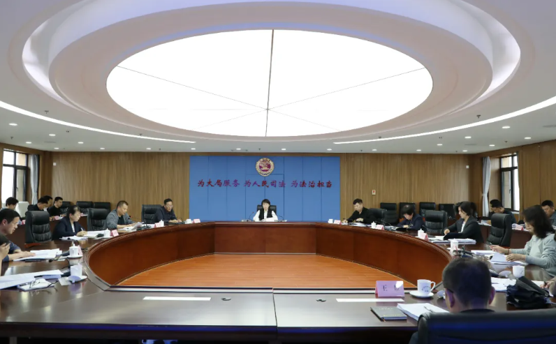 葫芦岛市检察院举办树立和践行正确政绩观学习教育第2期读书班暨党组理论学习中心组专题学习会